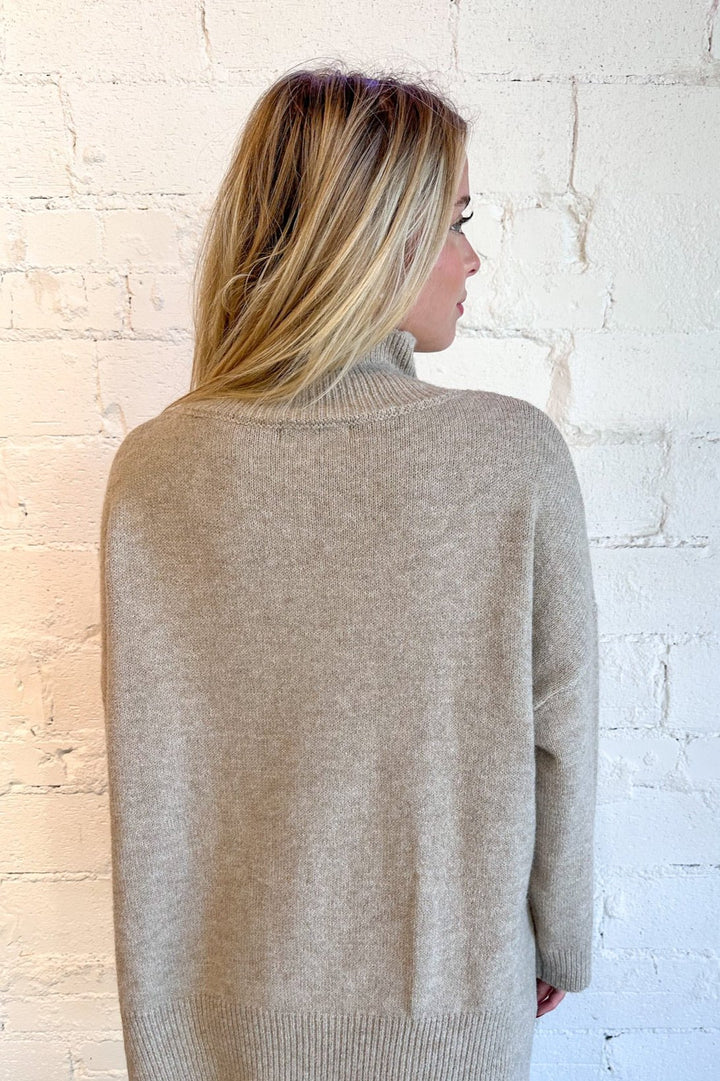 Snug Style Knit Top, Knit Top, Oversized Sweater, Fall Outfits, Thanksgiving Outfits, Dallas Boutique, Boutique Clothing, Turtleneck