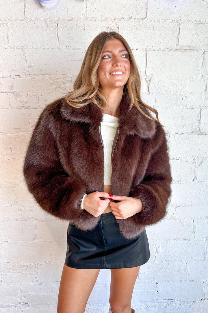 Chocolate Faux Fur Jacket, Faux Fur Jacket, Jacket, Fall Jacket, Fall Outfits, Dallas Boutique, Boutique Clothing, Boutiques, Holiday Outfits 