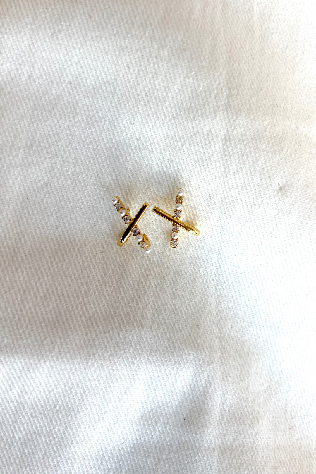 Golden Crossed Earrings, adeline boutique, dallas boutique, boutique