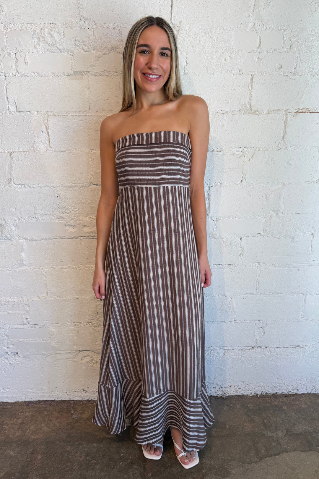 stripe maxi dress, brown stripe dress, brown stripe maxi dress, maxi dress, fall maxi dress, strapless fall maxi dress 