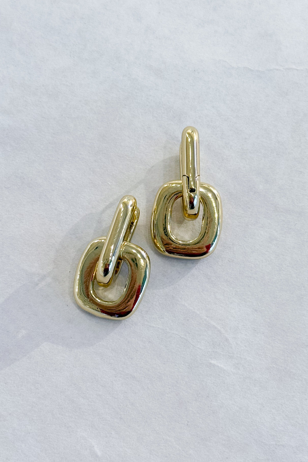 Small Chain Link Drop Earrings