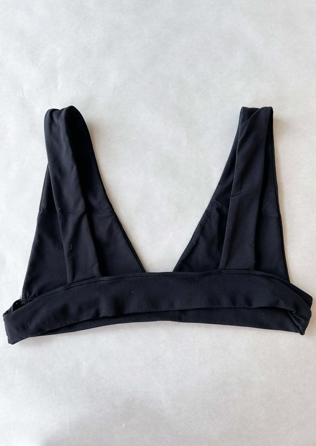 Free People No Show Plunge Bralette, Bralettes, Adeline, Adeline, dallas boutique, dallas texas, texas boutique, women's boutique dallas, adeline boutique, dallas boutique, trendy boutique, affordable boutique