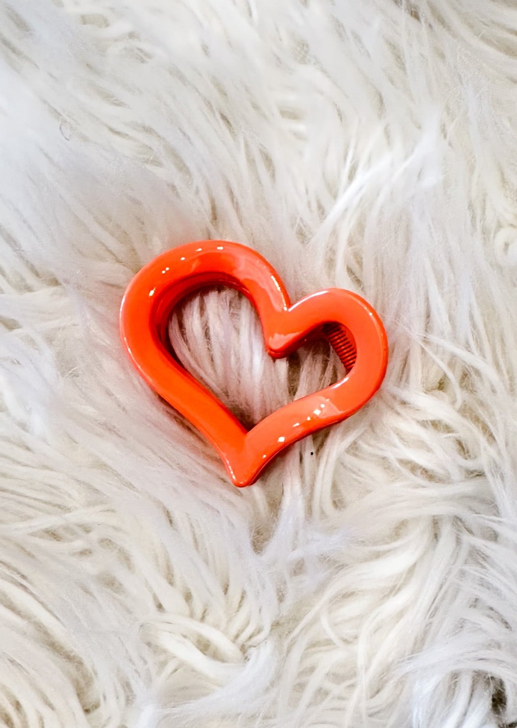 Cute Heart Hair Claw Clip, Hair Ties, Adeline, Adeline, dallas boutique, dallas texas, texas boutique, women's boutique dallas, adeline boutique, dallas boutique, trendy boutique, affordable boutique