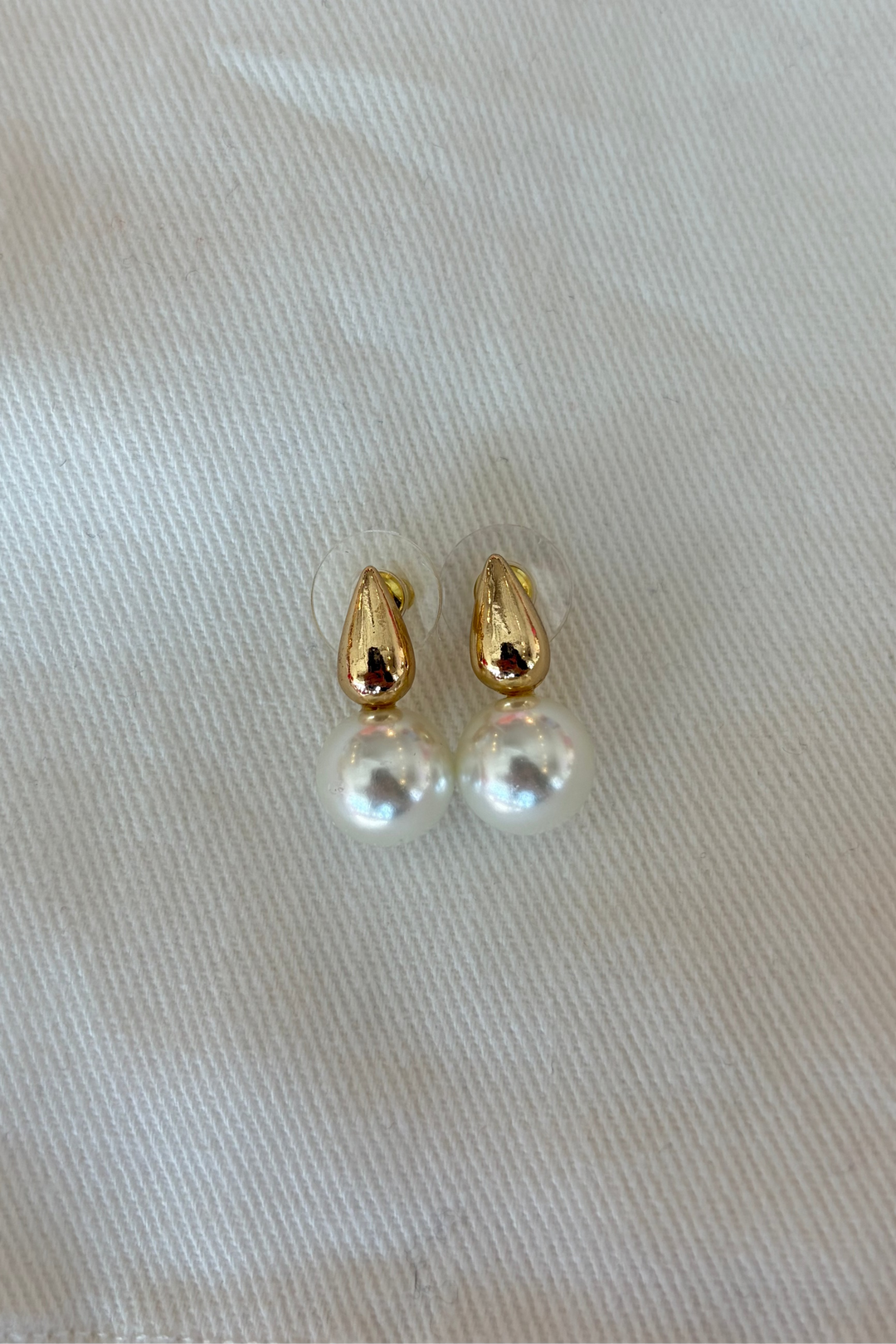 Pearl Teardrop Earrings, adeline boutique, dallas boutique, boutique