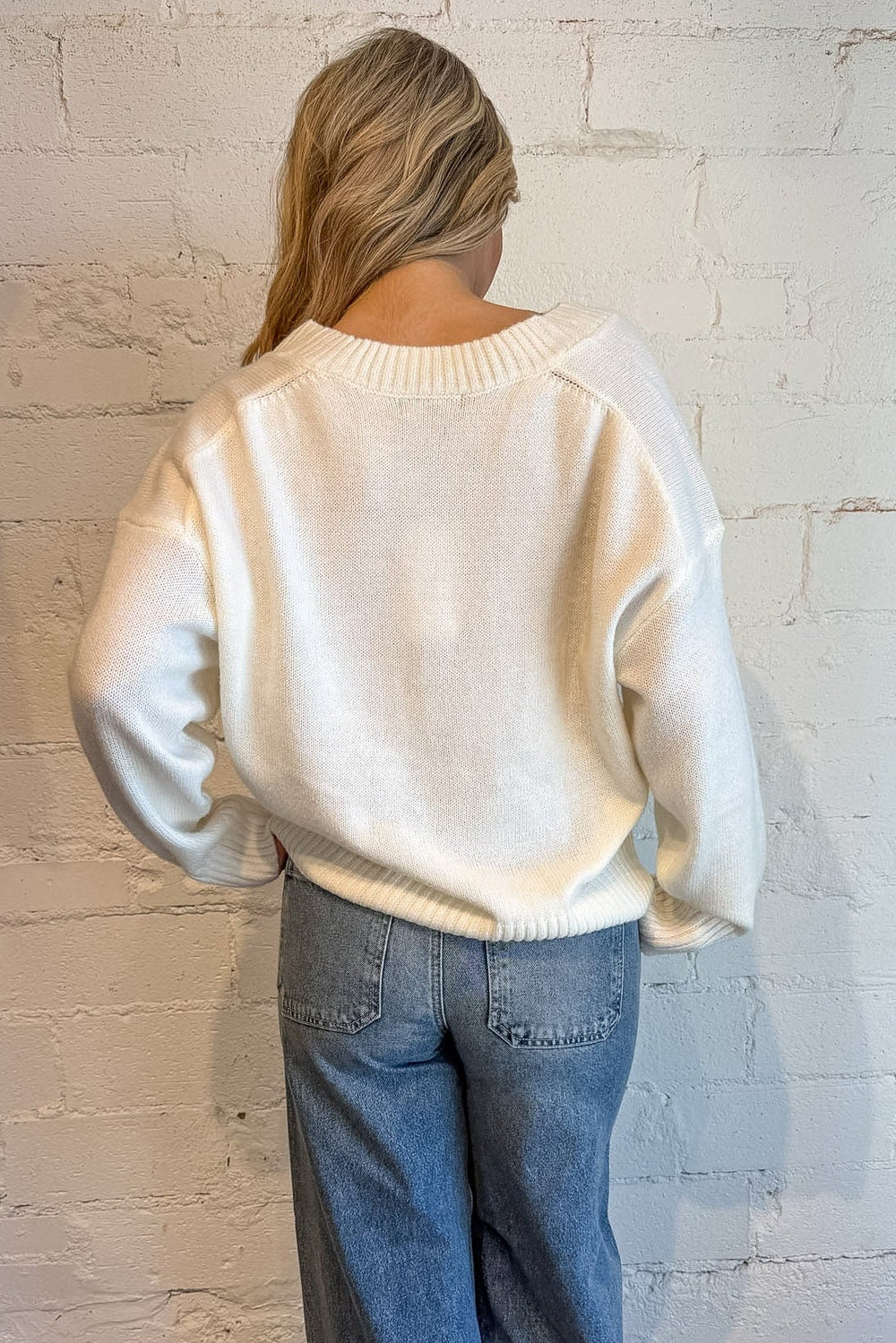 The Frankie Sweater, white sweater, v-neck sweater, fall sweater