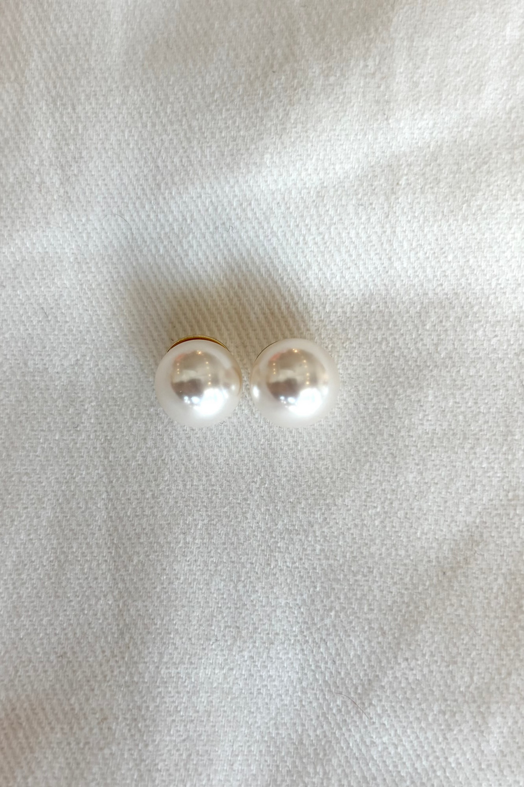 The Pearl Stud, adeline boutique, dallas boutique, boutique