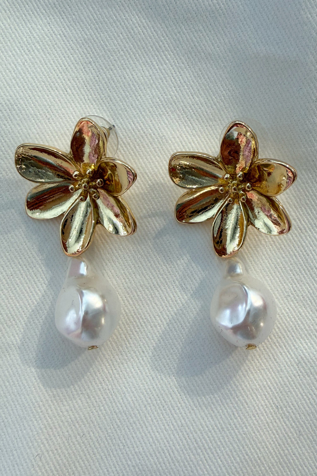 Willow Bloom Earrings, adeline boutique, dallas boutique, boutique