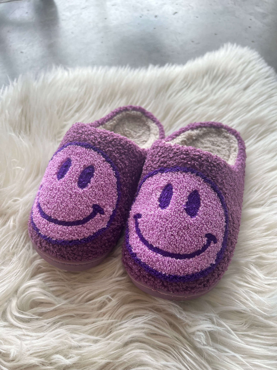 Happy Feet Slippers, Shoes, Adeline, Adeline, dallas boutique, dallas texas, texas boutique, women's boutique dallas, adeline boutique, dallas boutique, trendy boutique, affordable boutique